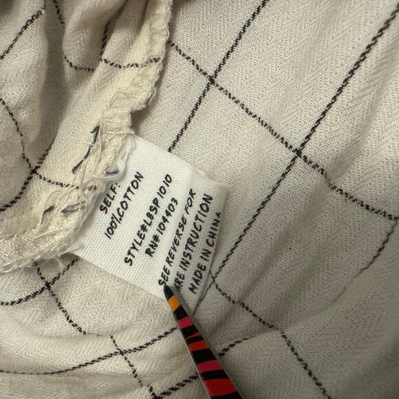 Lydelle size SMALL cream and black window pane plaid wide leg capri pants Cotton - Picture 3 of 8